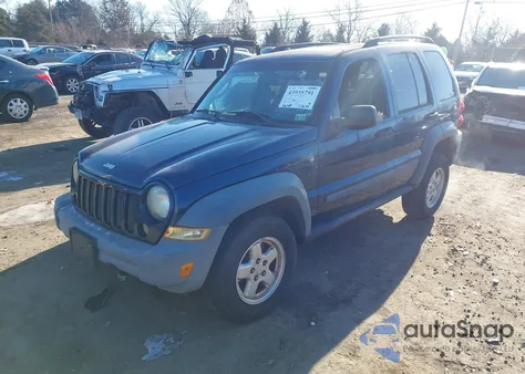 2005 Jeep Liberty Sport из США, поврежденный, VIN 1J4GL48K05W555628